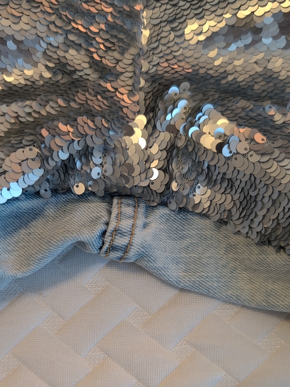 ELOQUII Sequin Front Jeans Light Wash Boyfriend Jeans Silver Size 16 - Picture 13 of 17